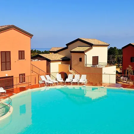 アパート Les Terrasses De Lozari.3