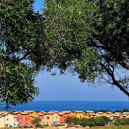 Les Terrasses De Lozari.3